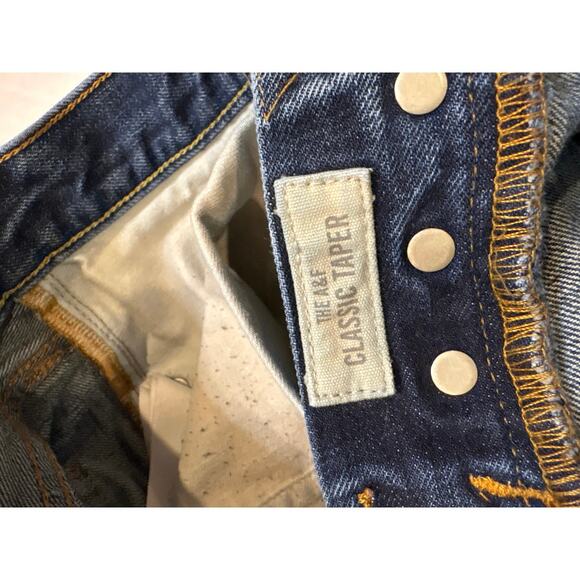 Abercrombie & Fitch Jeans Mens Sz 32x34 Blue Classic Taper Button Fly Distressed - Picture 6 of 13